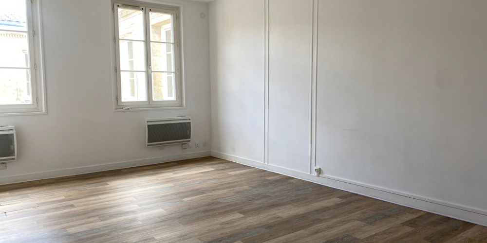 appartement à BORDEAUX (33000)