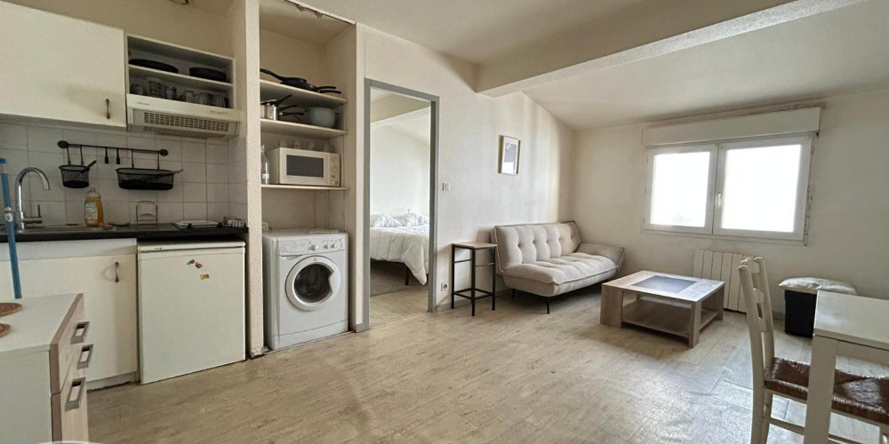 appartement à BORDEAUX (33800)
