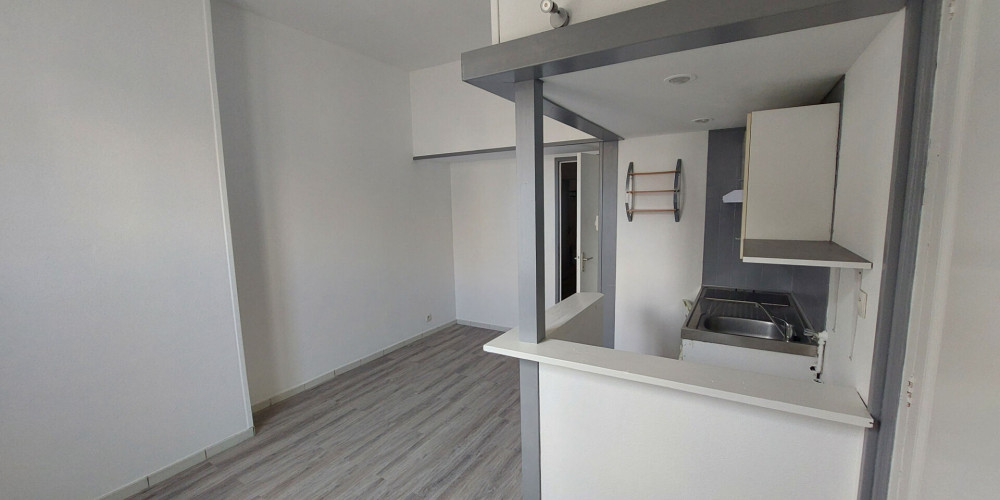 appartement à BORDEAUX (33000)