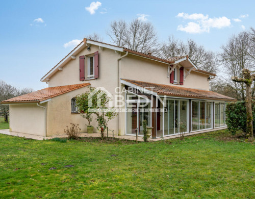 maison  LE TAILLAN MEDOC