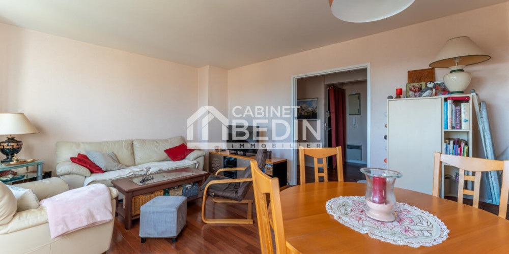 appartement à BORDEAUX (33200)