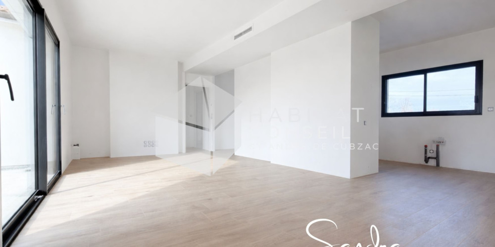 maison à ST CIERS DE CANESSE (33710)