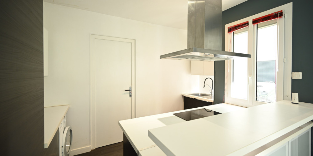 appartement à BORDEAUX (33000)