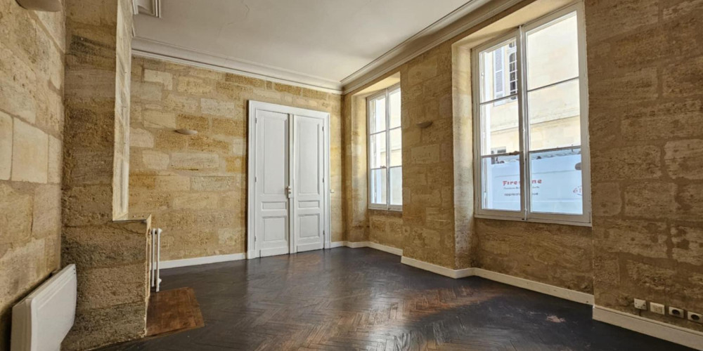 immeuble à BORDEAUX (33000)