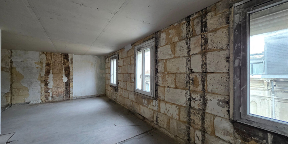 appartement à BORDEAUX (33100)