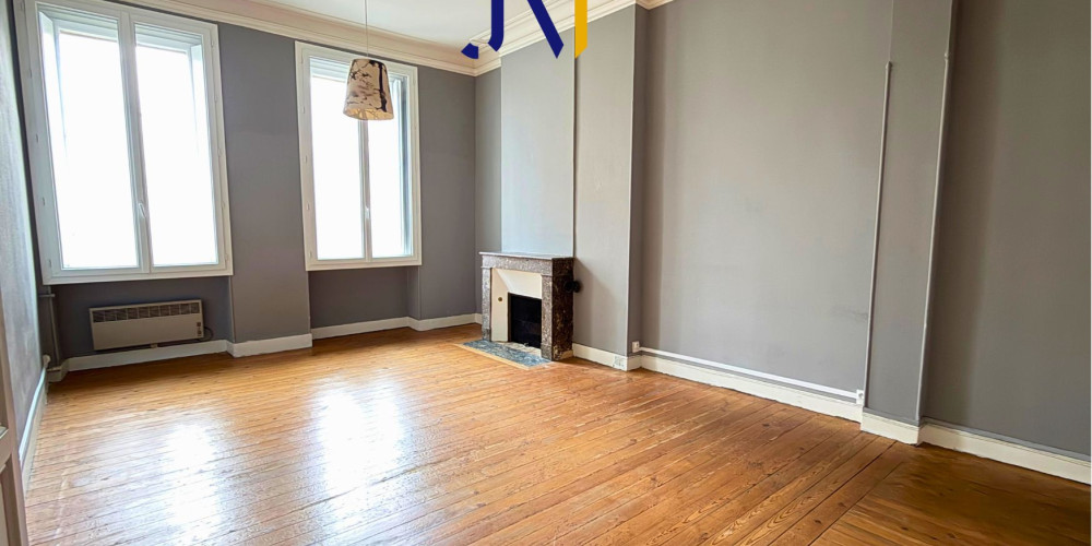 appartement à BORDEAUX (33000)