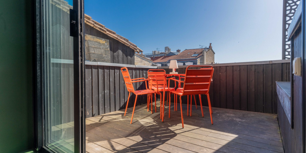 appartement à BORDEAUX (33000)