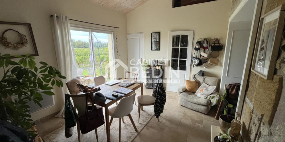 maison à ST LAURENT DES COMBES (33330)