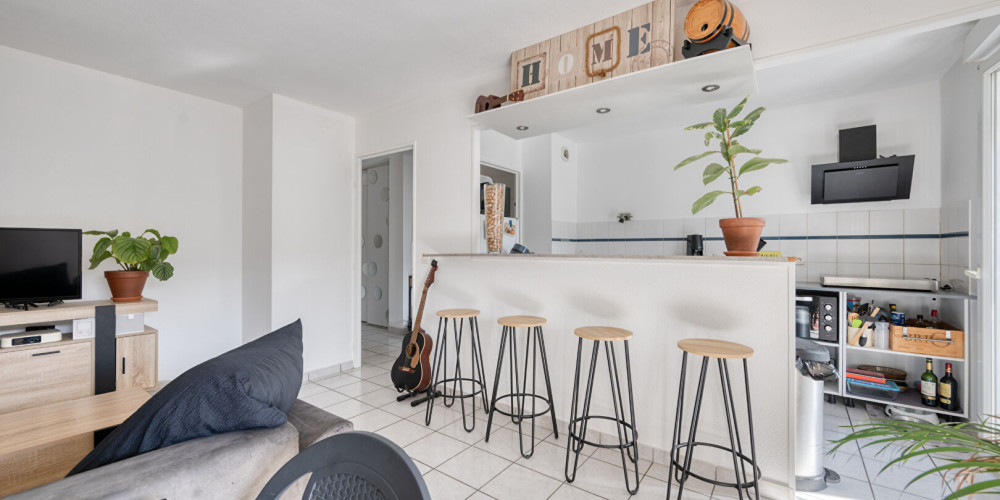 appartement à BORDEAUX (33300)