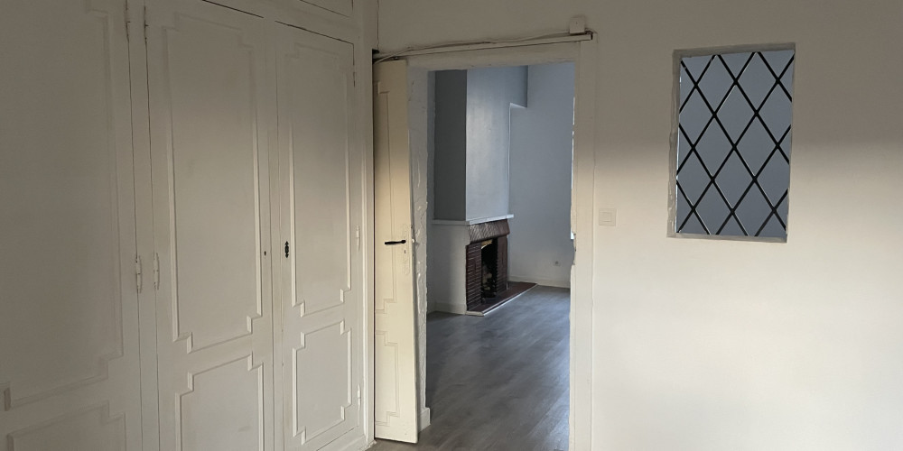 appartement à BORDEAUX (33000)