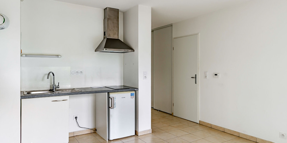 appartement à ST JEAN D ILLAC (33127)