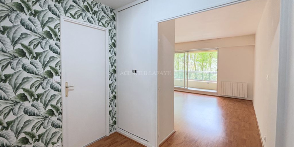 appartement à BORDEAUX (33000)