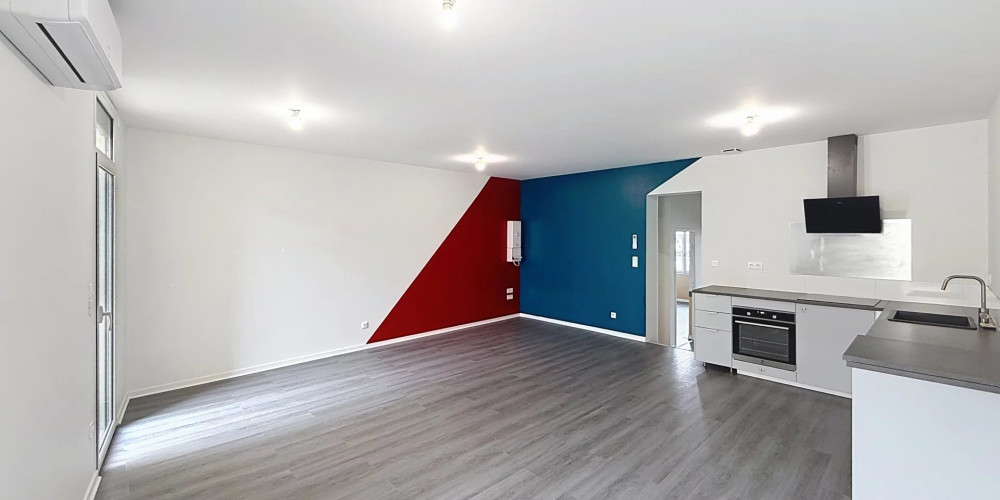 appartement à CASTILLON LA BATAILLE (33350)
