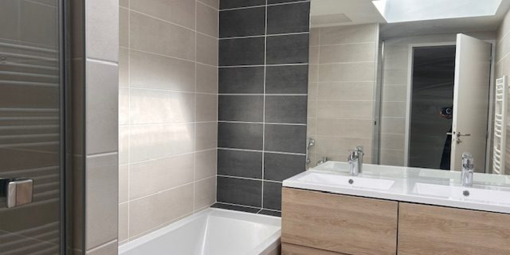 appartement à BEGLES (33130)