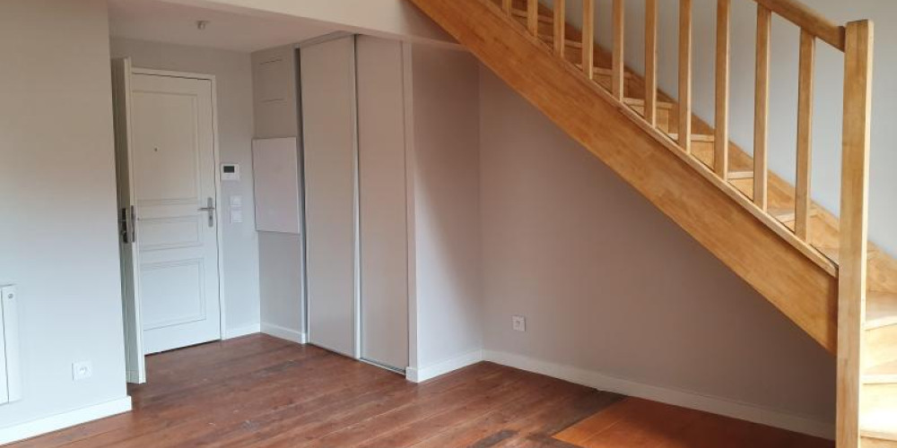 appartement à BORDEAUX (33000)