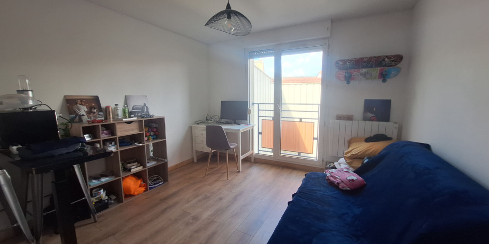 appartement à BORDEAUX (33800)