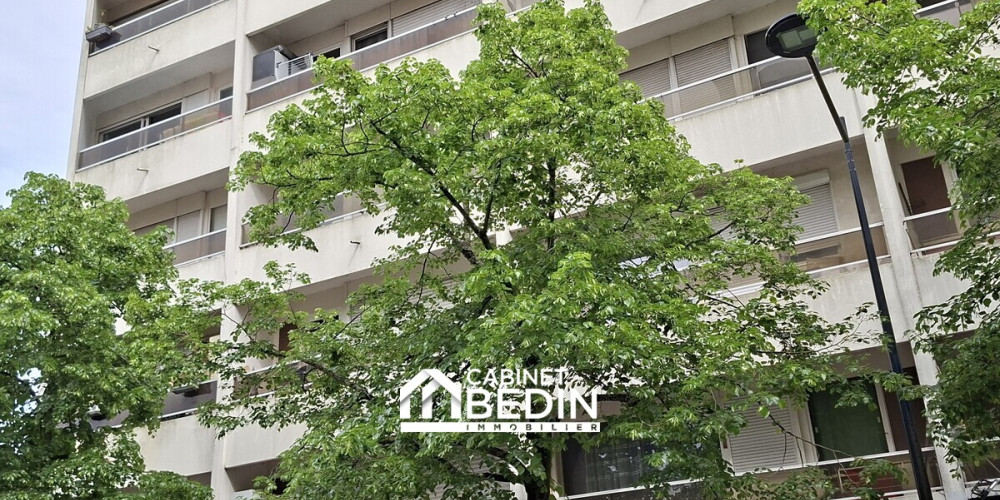 appartement à BORDEAUX (33800)