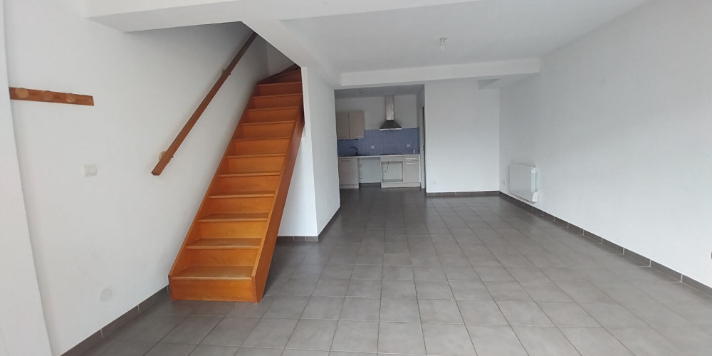 appartement à PODENSAC (33720)