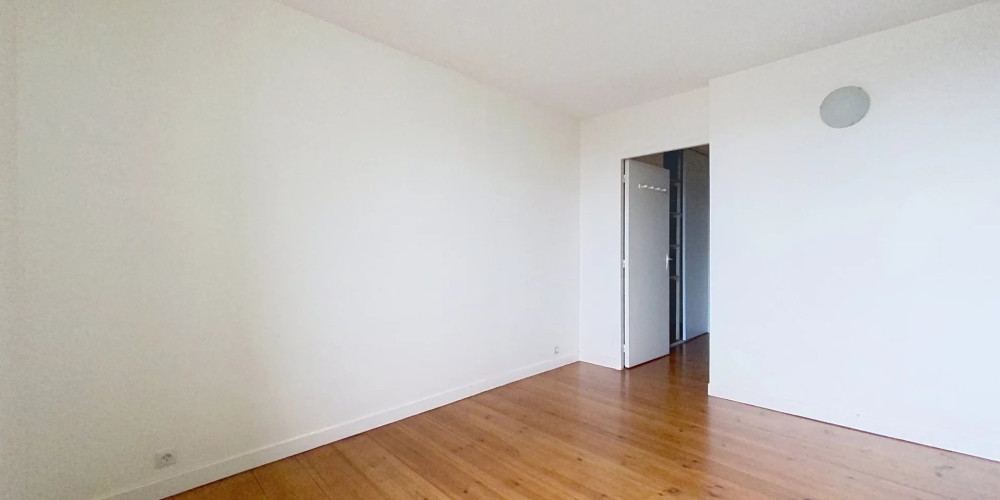 appartement à STE FOY LA GRANDE (33220)