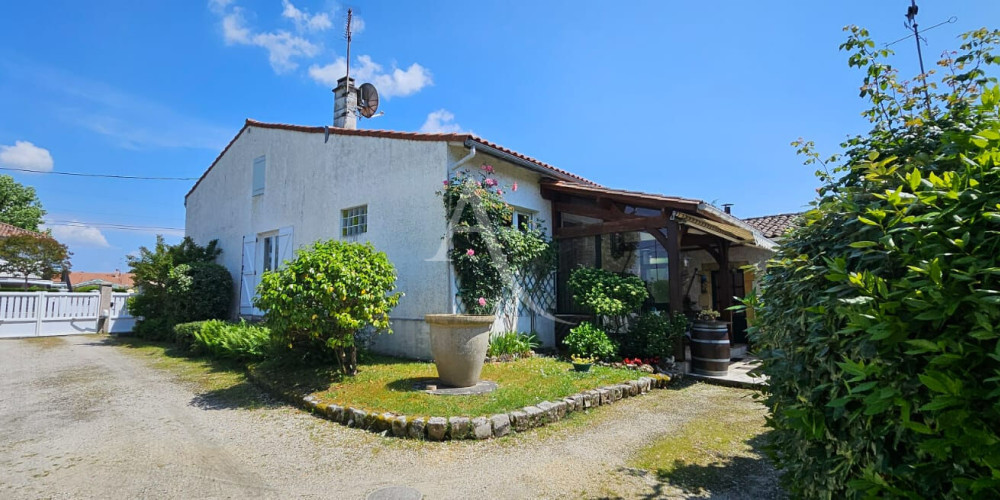 maison à ST MEDARD EN JALLES (33160)