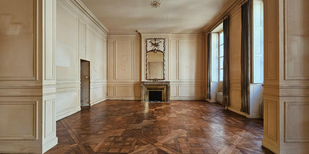 appartement à BORDEAUX (33000)