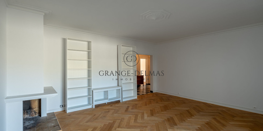 appartement à BORDEAUX (33000)