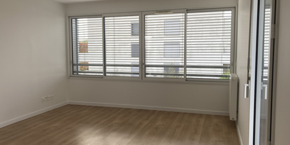 appartement à BEGLES (33130)