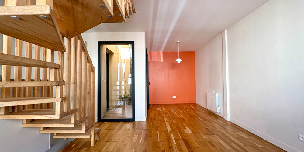 maison à BORDEAUX (33800)