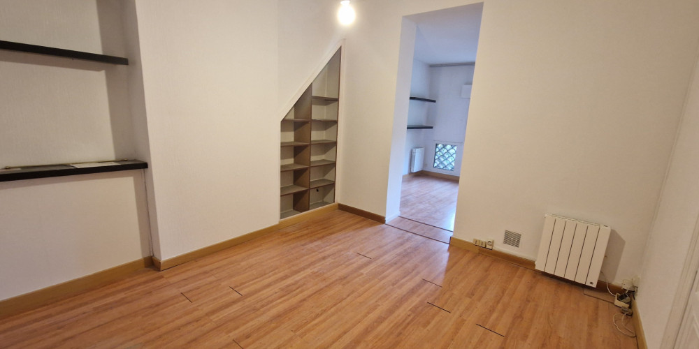 immeuble à BORDEAUX (33000)