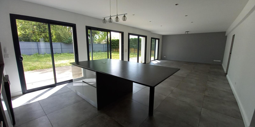 maison à MERIGNAC (33700)