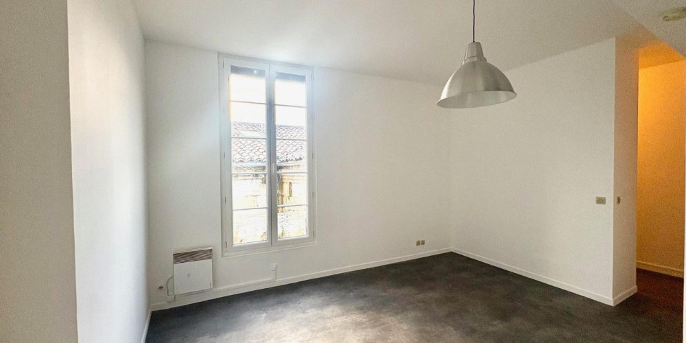 appartement à BORDEAUX (33800)