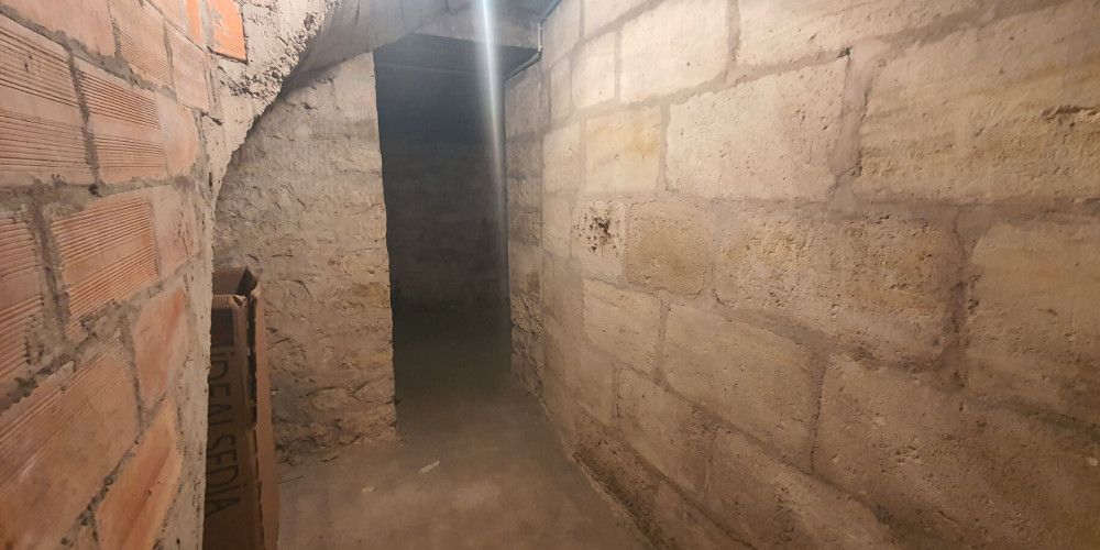 parking à BORDEAUX (33000)