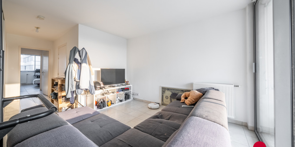 appartement à BORDEAUX (33300)