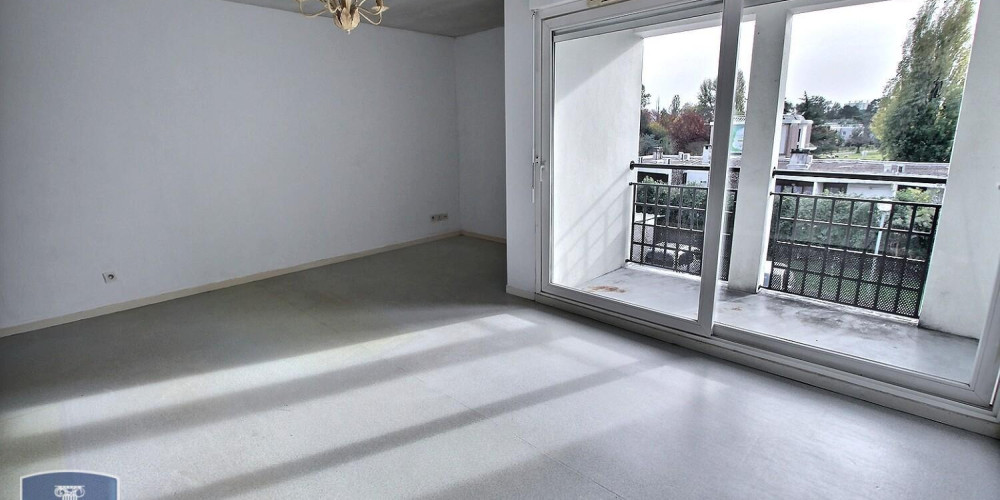 appartement à PESSAC (33600)