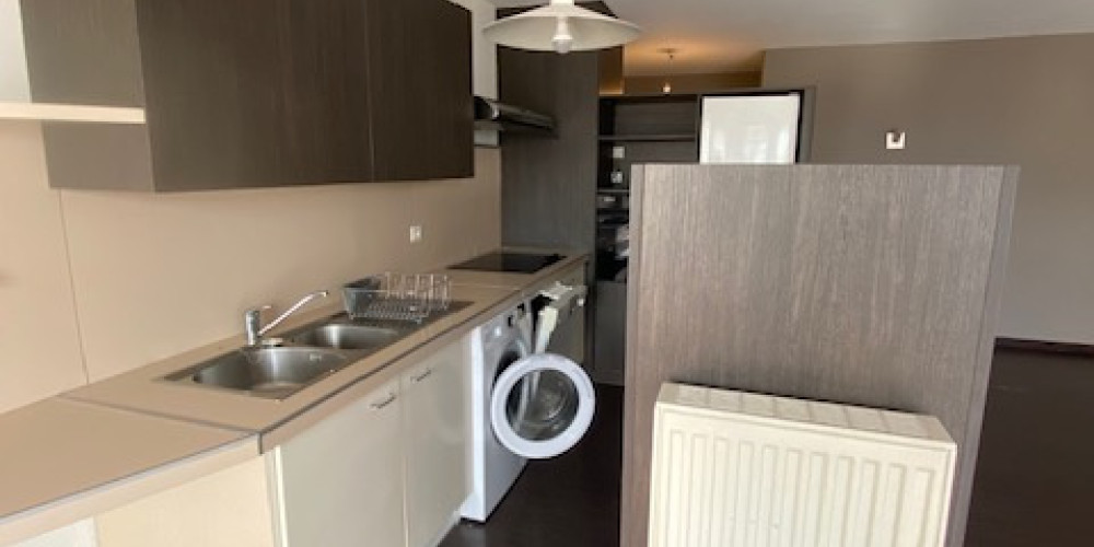 appartement à BORDEAUX (33800)