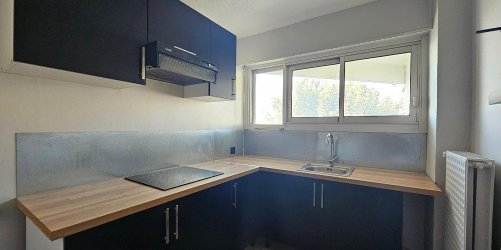 appartement à BORDEAUX (33200)