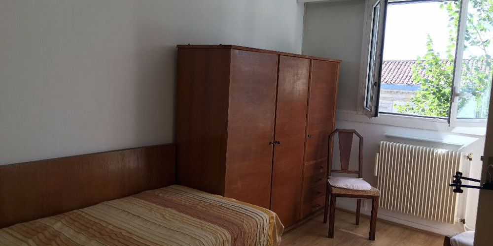 appartement à BORDEAUX (33800)