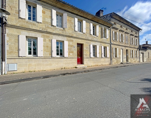maison  LES ARTIGUES DE LUSSAC