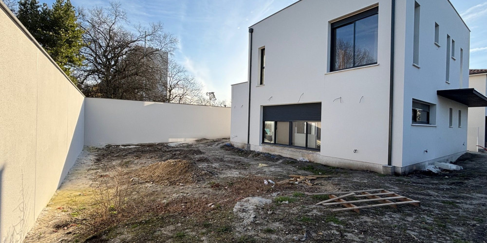 maison à MERIGNAC (33700)