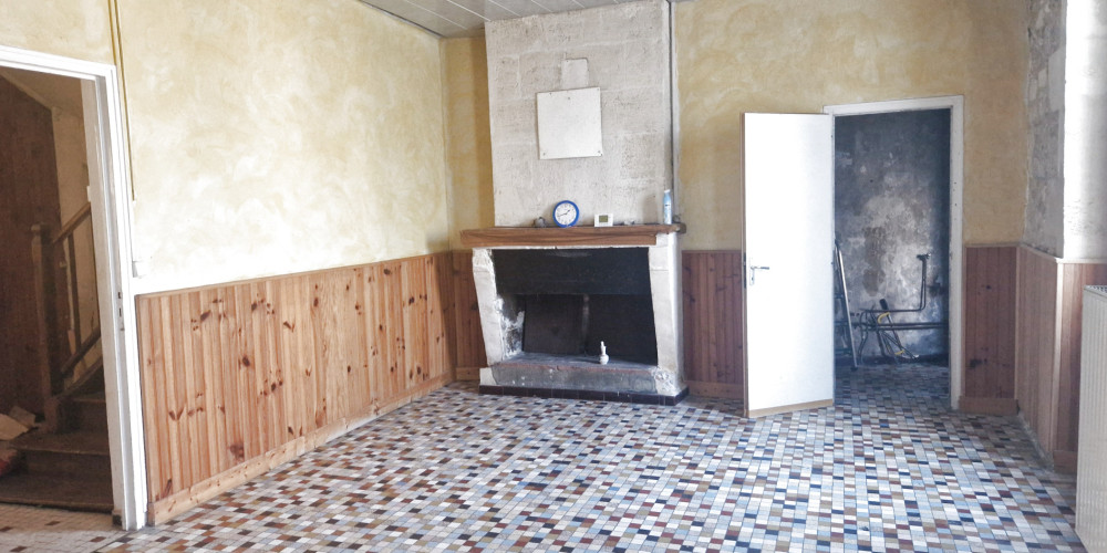 maison à ARCINS (33460)