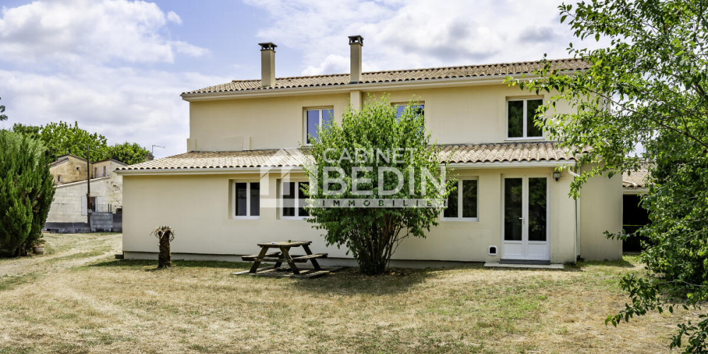 maison à IZON (33450)