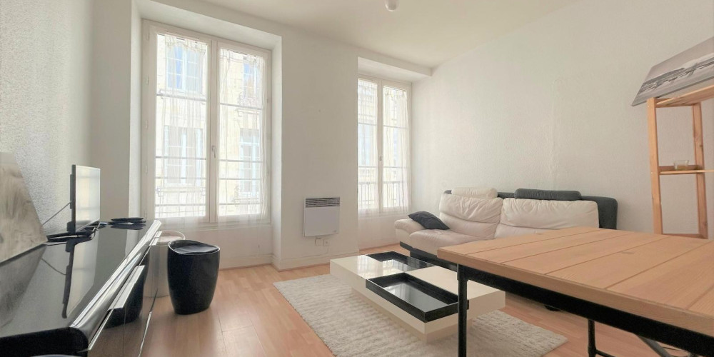 appartement à BORDEAUX (33000)
