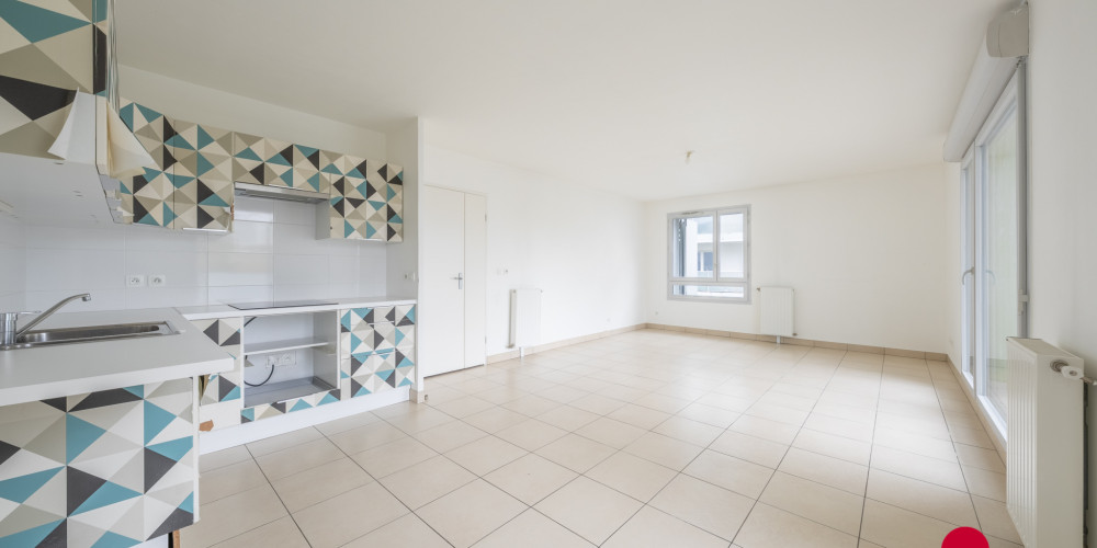 appartement à BORDEAUX (33300)