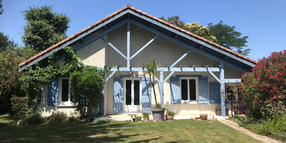 maison à FLOIRAC (33270)