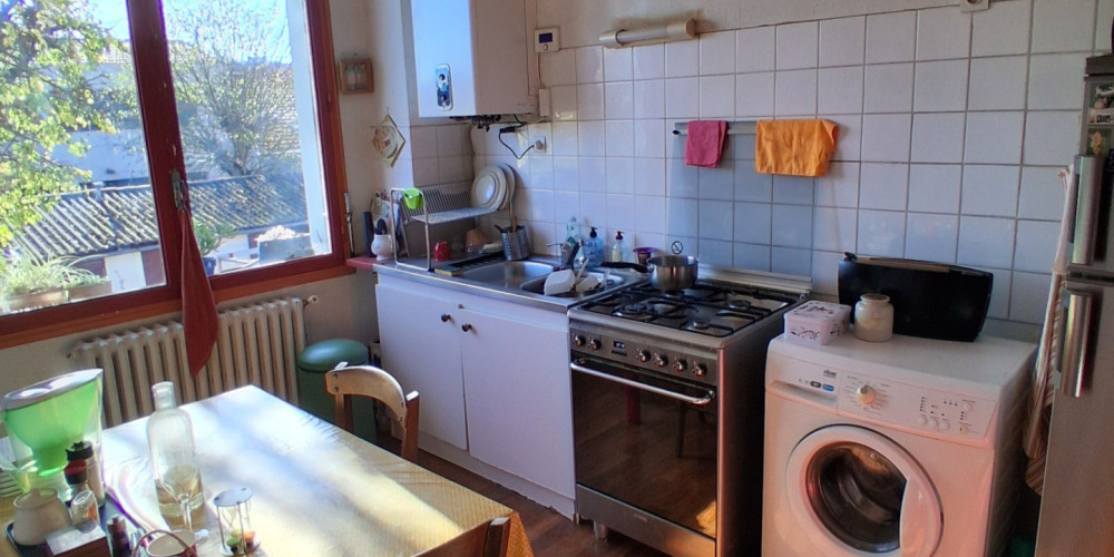 immeuble à LE BOUSCAT (33110)