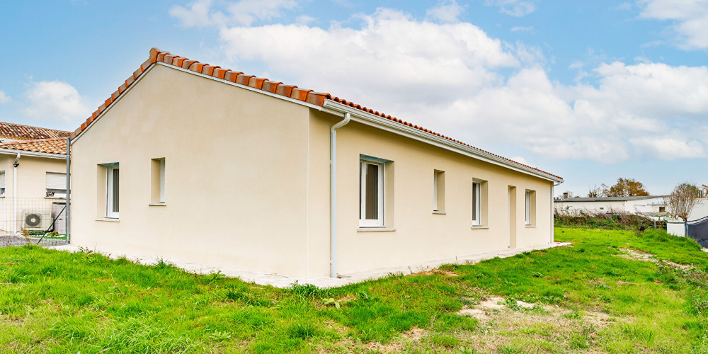 maison à MARSAS (33620)