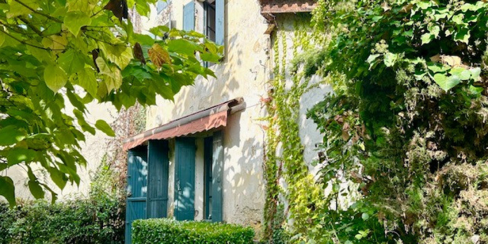 maison à HURE (33190)