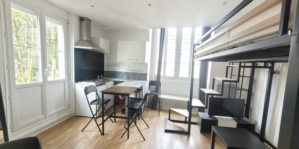 appartement à BORDEAUX (33000)