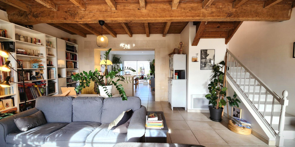 maison à PLASSAC (33390)