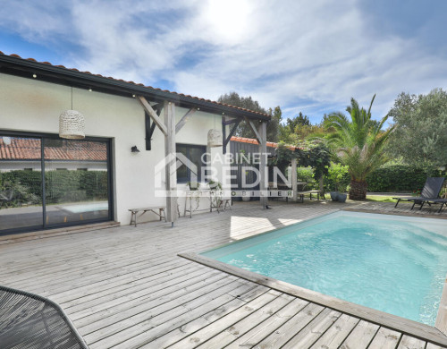 maison  GUJAN MESTRAS